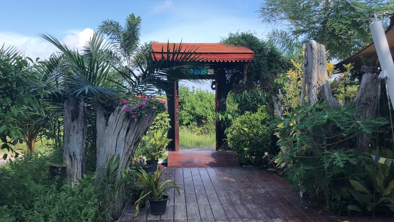 Hotel Tree Roots Retreat Rayong Exterior foto